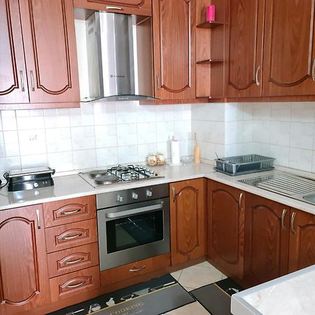 Erin Apartments Влёра Экстерьер фото