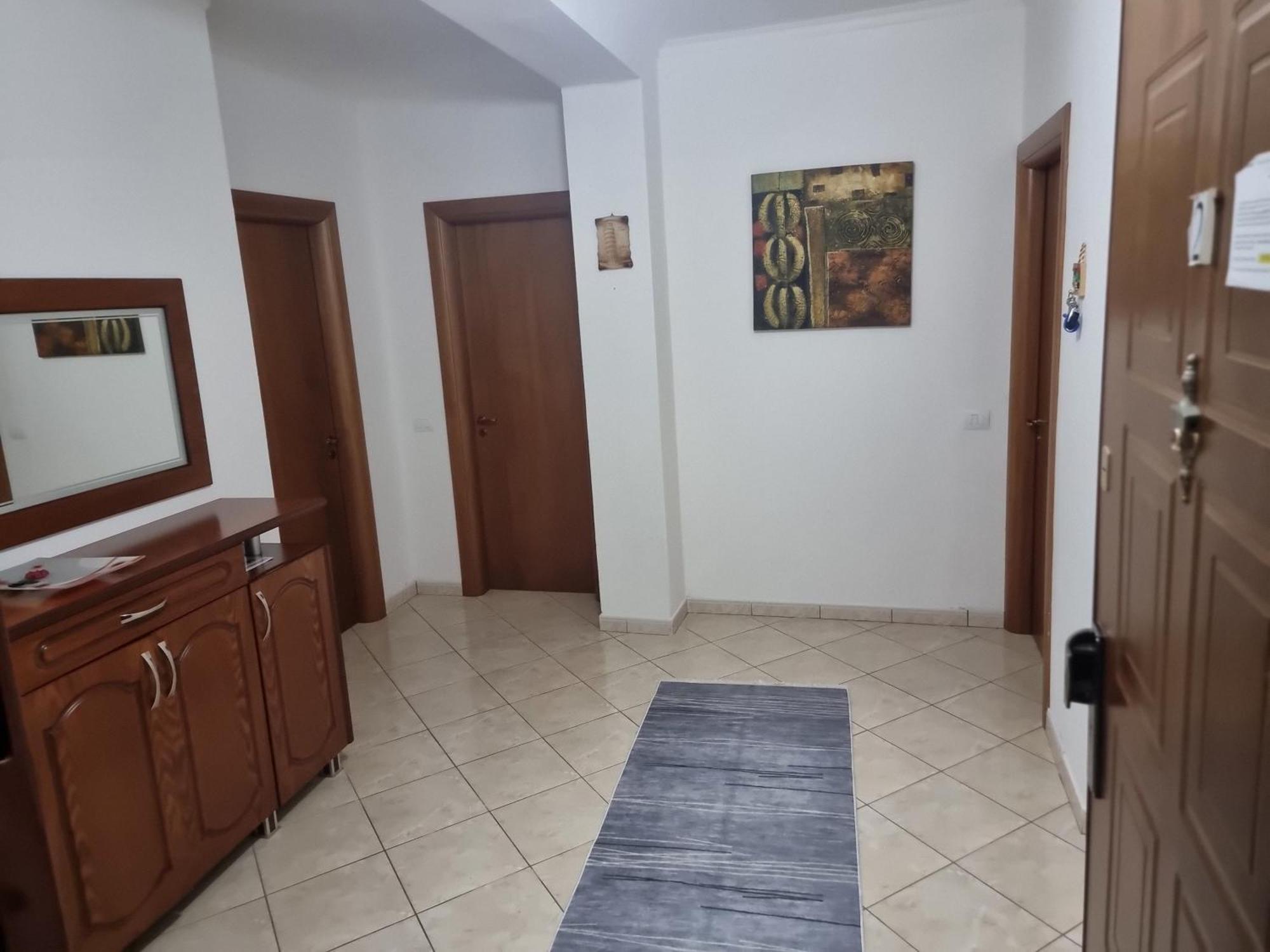 Erin Apartments Влёра Экстерьер фото