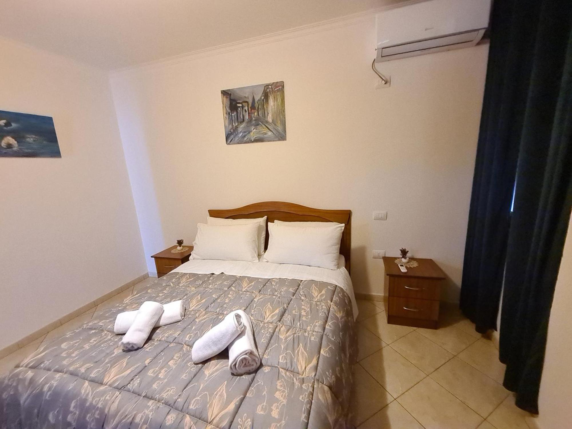 Erin Apartments Влёра Экстерьер фото